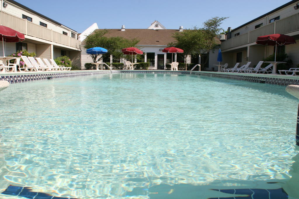 Hotel Cape Cod Irish Village